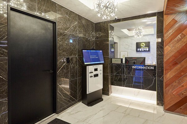 Hotel Dalsalon - Suwon