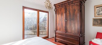 WelcomeBuddy - Azorinas - Ocean & Natural Pools