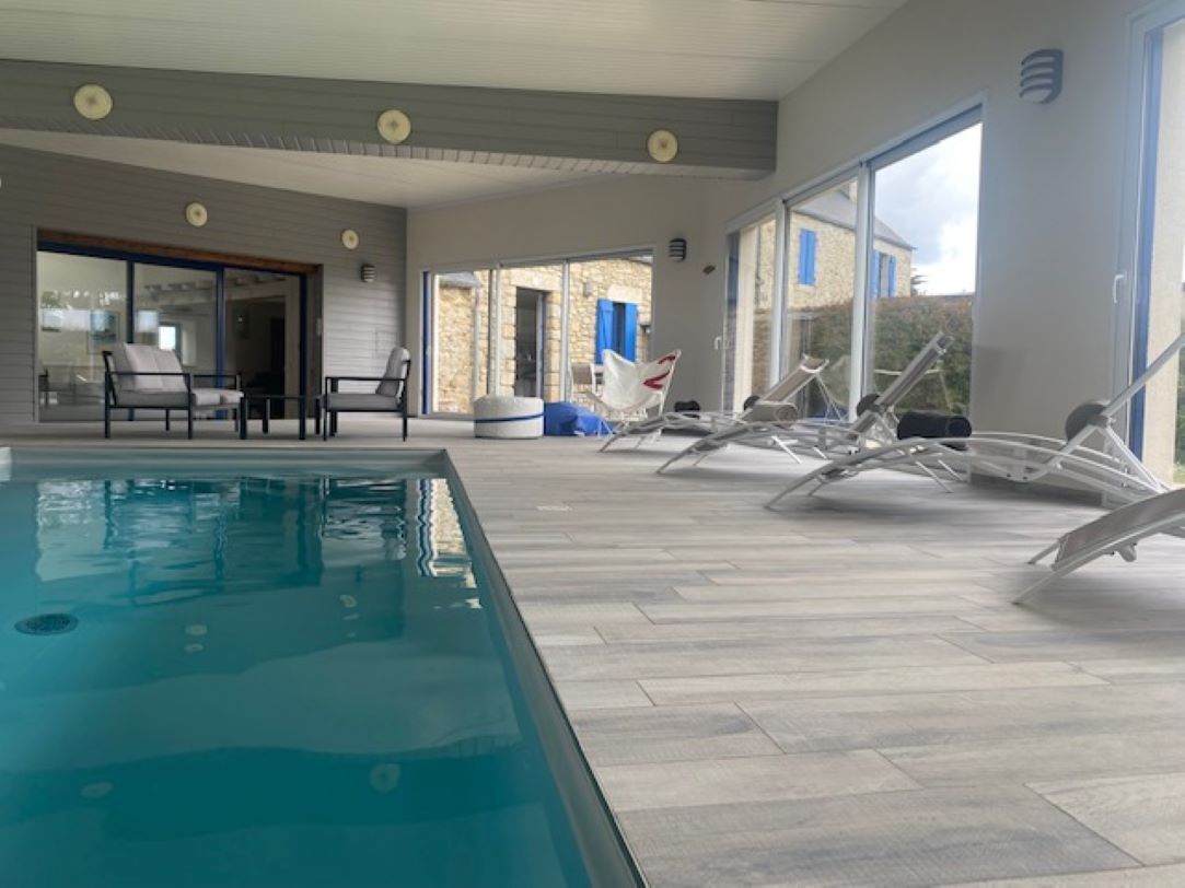 Piscine couverte, piscine chauffée