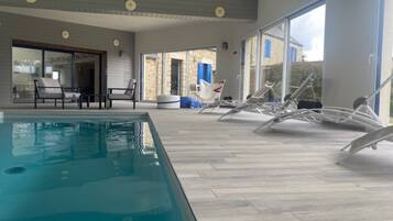 Piscine couverte, piscine chauffée