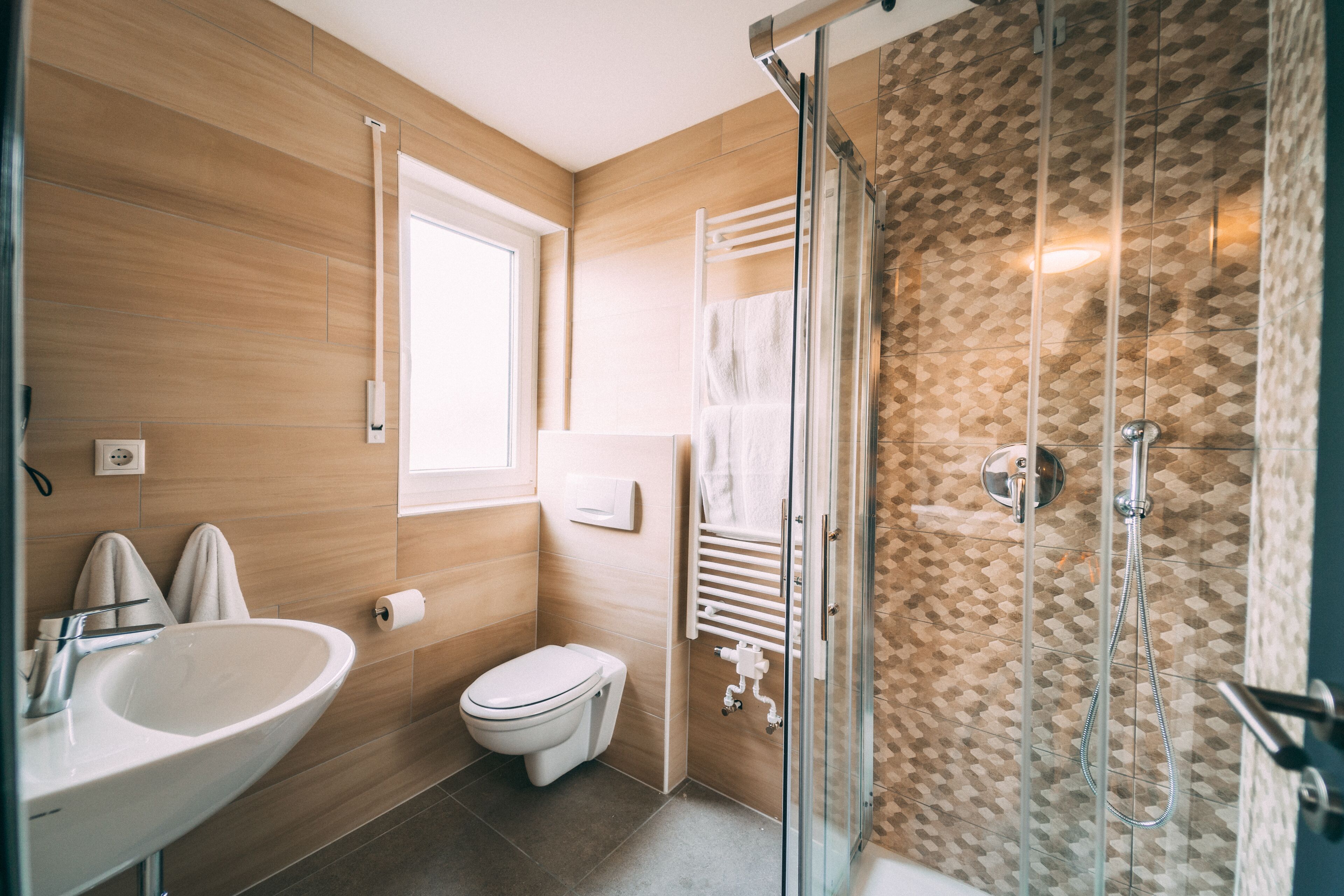 Free toiletries, hair dryer