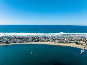 Beach nearby - Family Ocean Front 3BR with Parking (San Diego)