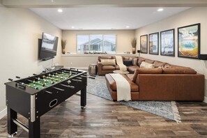 Spielezimmer