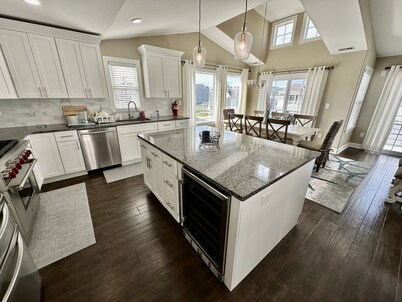 New to the Rental Market 4 bed 3.5 bath Just Steps to the Beach