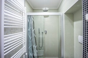 Bathroom - La Vida (Venice)