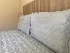 2 bedrooms, Internet
