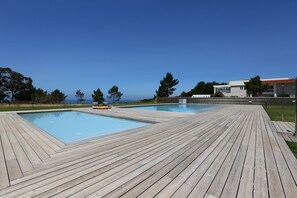 Piscine extérieure, piscine chauffée