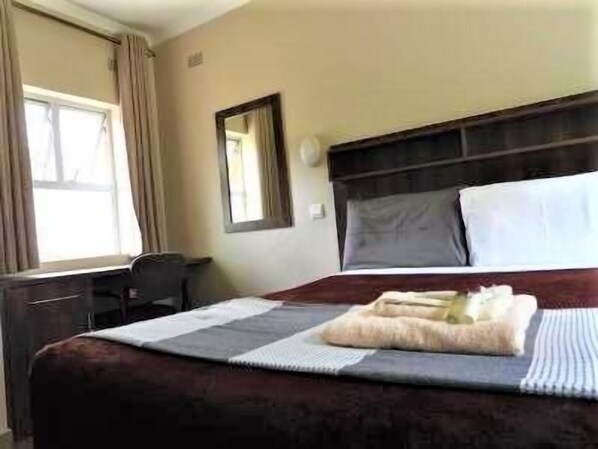 2 bedrooms, Internet