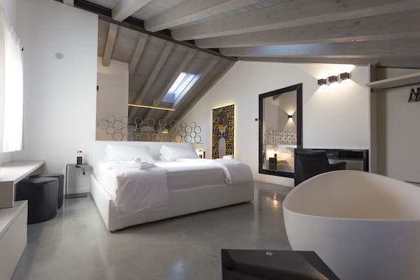Luxury Studio Suite
