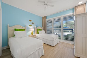 2 habitaciones, tabla de planchar con plancha y acceso a internet