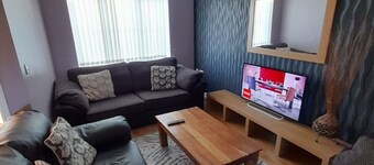  3 Bed detached a hop skip and a jump from Tesco Supermarket 