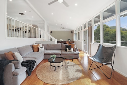 Dawn Retreat - Lake Views in Bonnie Doon