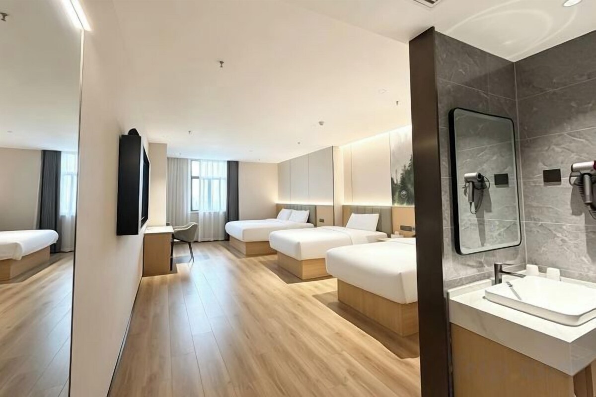 Triple Room, 3 Beds (Zero-Pressure, Smart)