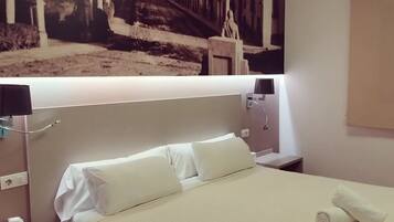 Double Room | Premium bedding, individually decorated, blackout drapes, free WiFi