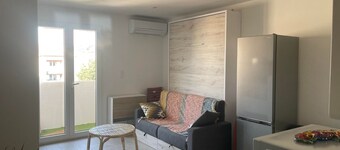 T1 Neuf Balcon 700 m de la mer Parking Wifi Draps