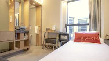 Superior Single Room | In-room safe, desk, free WiFi, bed sheets