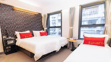 In-room safe, desk, free WiFi, bed sheets