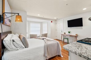 1 chambre, fer et planche à repasser, Wi-Fi, draps fournis