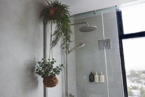 Hair dryer, towels - Cloud Loft Residence with 180° Views (Auckland West)