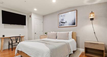 Drift Suite at The Hygge House