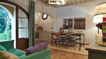 Family Condo | Living area