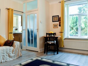 Interior - 2 bedroom accommodation in Bacup, near Rossendale (Bacup, near Rossendale)