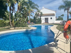 Piscina externa