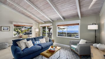 Smart-tv, dvd-spelare och böcker