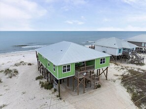 Exterior - Oceanfront, Private Pool, Pet Friendly, 5/5 - Breeze Away (Dauphin Island)