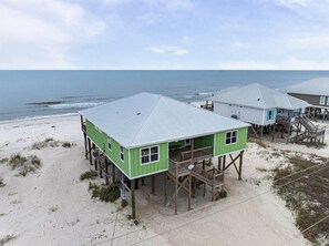 Exterior - Oceanfront, Private Pool, Pet Friendly, 5/5 - Breeze Away (Dauphin Island)