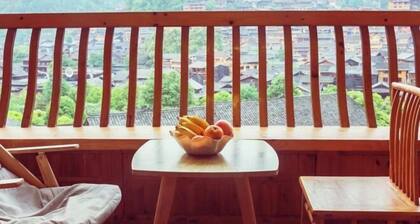 Xijiang Yuetang Homestay (Observation Deck)