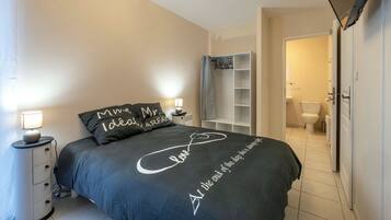 3 chambres, fer et planche Ă repasser, Wi-Fi gratuit, draps fournis