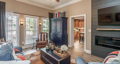 Close to Beautiful Downtown Monroe, Georgia