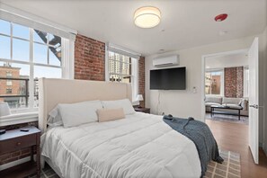 2 habitaciones, tabla de planchar con plancha y wifi gratis 