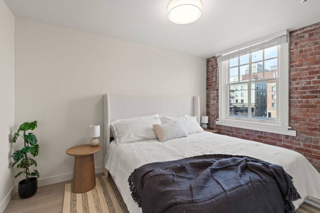 1 dormitorio, tabla de planchar con plancha, wifi gratis y ropa de cama