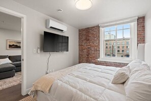 1 chambre, fer et planche à repasser, Wi-Fi gratuit, draps fournis