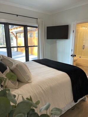 4 Schlafzimmer, Bügeleisen/Bügelbrett, WLAN, Bettwäsche