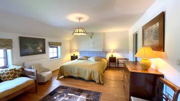 7 habitaciones y ropa de cama