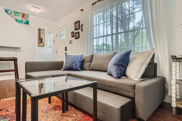 Älytelevisio, kirjoja