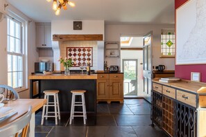 微波炉、烤箱、炉灶、洗碗机