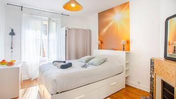 2 bedrooms, iron/ironing board, travel crib, WiFi