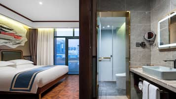 Basic Double Room | Desk, laptop workspace, blackout curtains, soundproofing