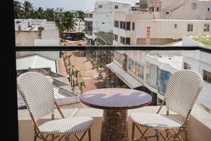 Suite, Balcony | Hypo-allergenic bedding, minibar, in-room safe, desk - Nattivo Collection Hotel (San Andrés)