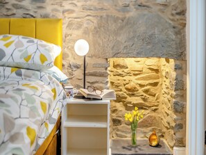 2 soverom, wi-fi (inkludert) og sengetøy