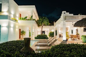 Terrace/patio - Casa Maroc - 6BDR in golf & beach resort w/ breakfast chef, butler & golf cart (Punta Cana)
