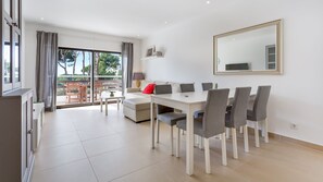 TV - Sweet As by LovelyStay (Vilamoura)