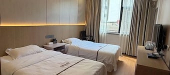 Hongtu Business Hotel