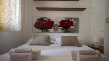 2 bedrooms, Frette Italian sheets, premium bedding