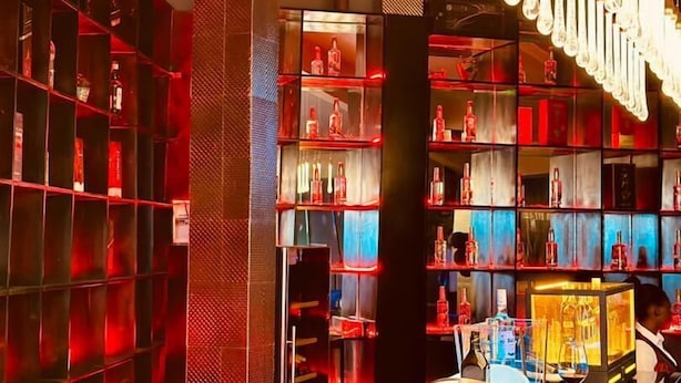 Bar (on property) - Meilin International Hotel (Kampala)