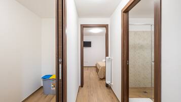 1 camera, Wi-Fi gratuito, lenzuola